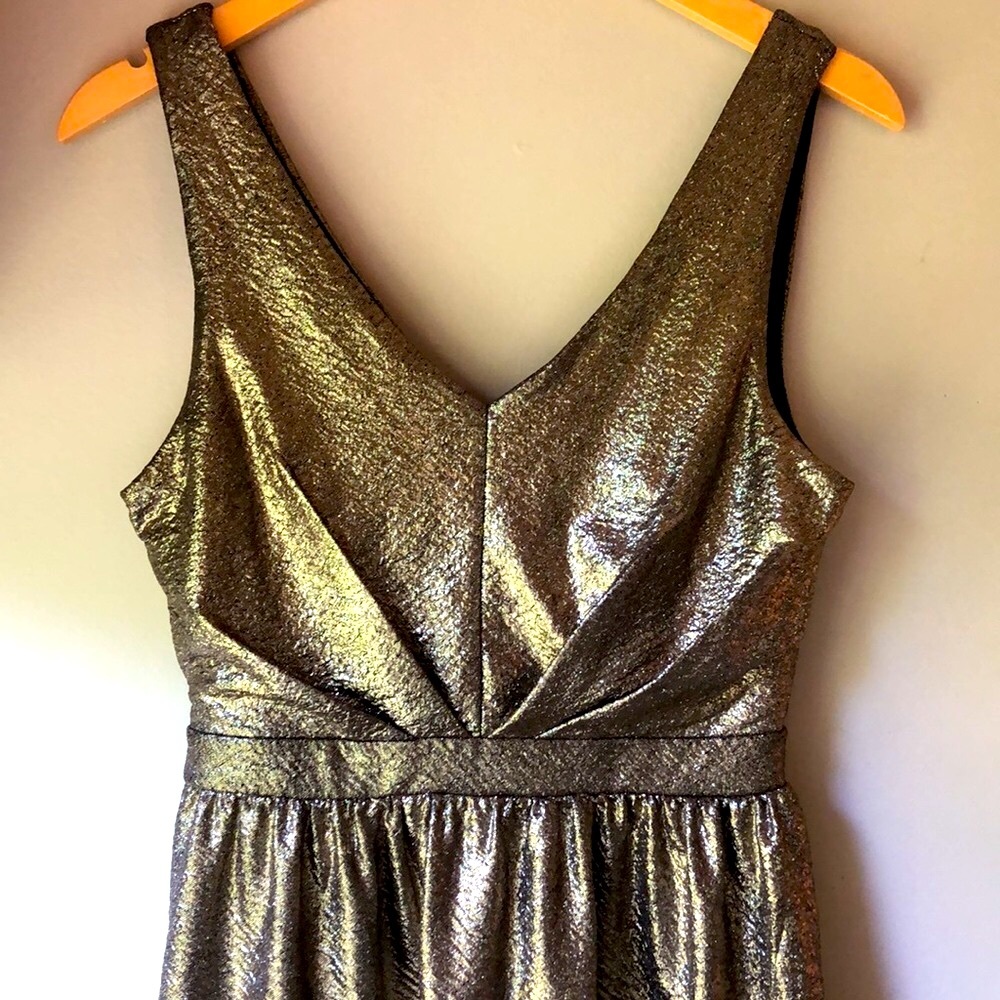 One ❤️ Clothing Metallic Cocktail dress size M